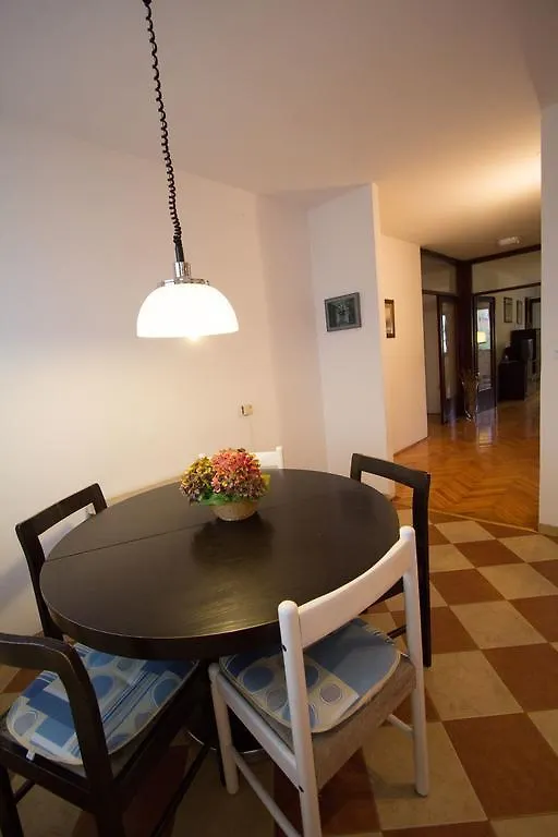 Apartment Cherry Rovinj